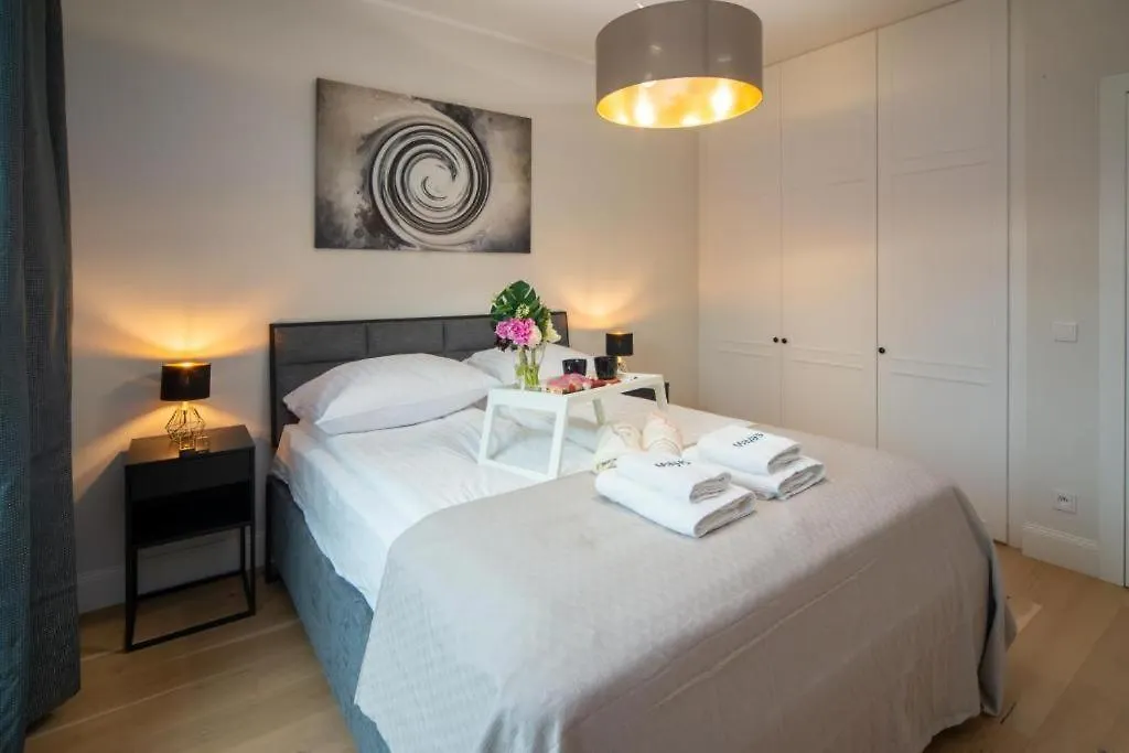 Apartment Maya'S Flats & Resorts 69 - Zielona Gdansk Poland